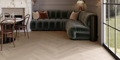 Maximus Divine Oak Herringbone — Pure (aranżacja)